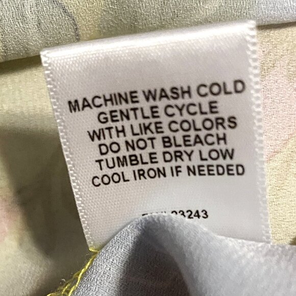 NWT Size Large Women's Off Shoulder Yellow Floral Top by Sweet Pea for NY & Co. - Picture 8 of 8